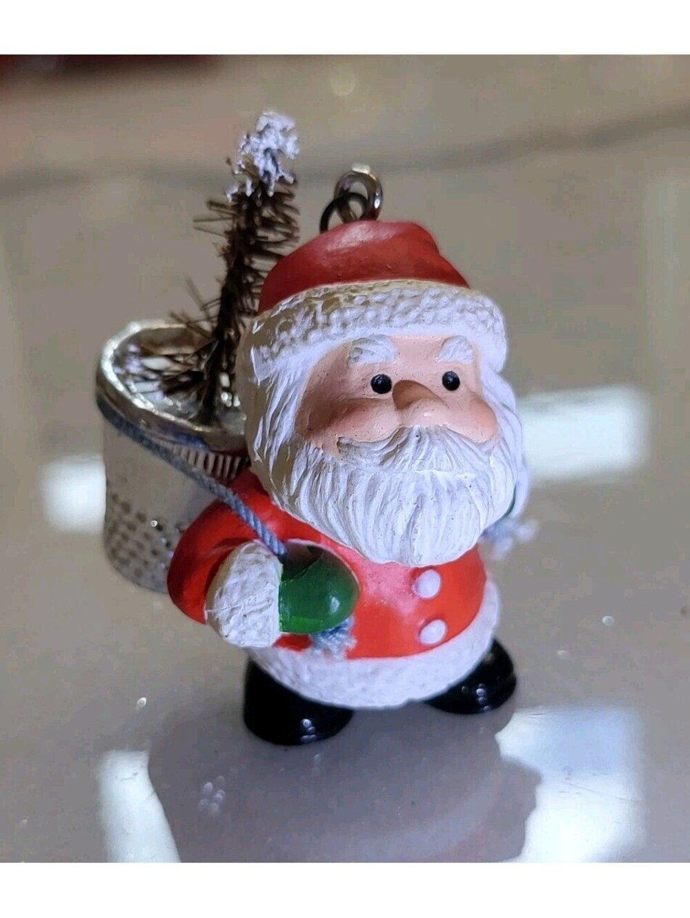 Vtg Hallmark 1989 Ornament Santa Claus W Thimble Carrying Tree EUC 3D 2" A13